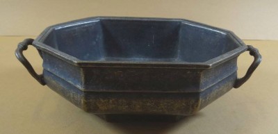 Auktion <br>kl. Bronze-Jardiniere, H-7 cm, 22x14 cm, 20.Jhd. [1]