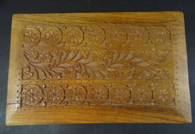 Auktion <br>Holzkasten, Indien, 6,5x28x18 cm [1]