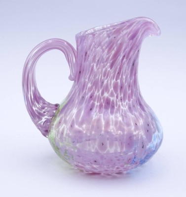 Auktion <br>kl. Glas Krug / Karaffe , 3-farbig, H. 7,0cm [1]