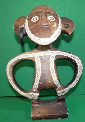 Auktion 344<br>Steinschnitzerei, wohl Azteke, Museumsreplik, H-17 cm [1]