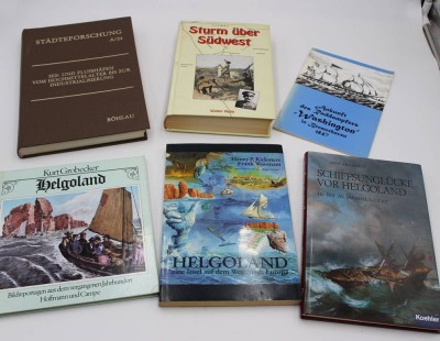 Auktion <br>6x div. Literatur, u.a. 3x über Helgoland [1]