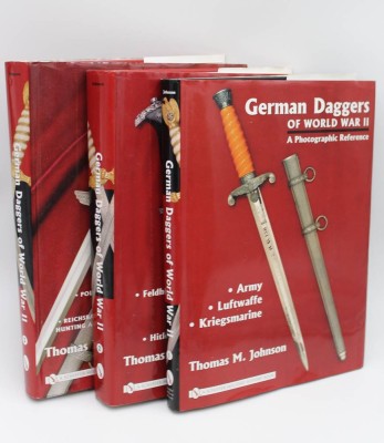 Auktion <br>Thomas M. Johnson, German Daggers of World War II: A Photographic Reference. Volume 1, 2 & 3, 2005, guter Zustand [1]