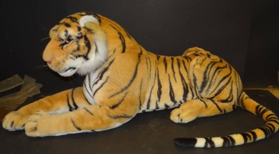 Auktion <br>grosser, liegender Stoff-Tiger, L-ohne Schweif 87 cm, gut erhalten [1]