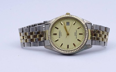 Auktion <br>Armbanduhr 