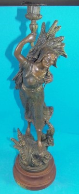 Auktion 344<br>hohe Zinkguss-Figur 