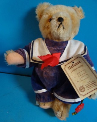 Auktion <br>kl. limitierter Hermann Teddy,  dies Nr.974/1000, H-20 cm [1]