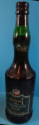 Auktion <br>0,7 L. Flasche Coupernè Calvados  V.S.O.P., 40%, 70-er Jahre [1]