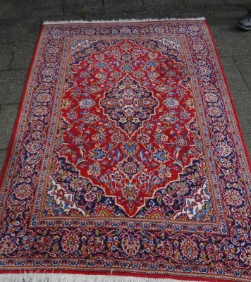 Auktion <br>Orient-Teppich, wohl Iran, 135x200 cm [1]