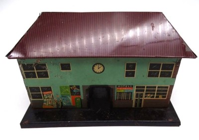 Auktion 345<br>Blech-Bahnhof, H0, H-12 cm, 19x10 cm [1]