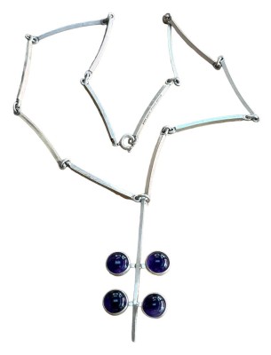 Auktion 346<br>Silber-925-  Collier mit 4 Amethysten, N.E. From, Denmarkn (Nils Erik From)  L-ca. 46 cm,  Anhänger 6 cm, 25,7 gr. [1]