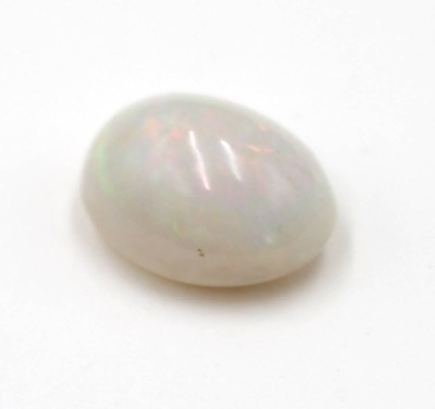 Auktion 349<br>Feueropal-Cabochon, 3,4 Karat [1]