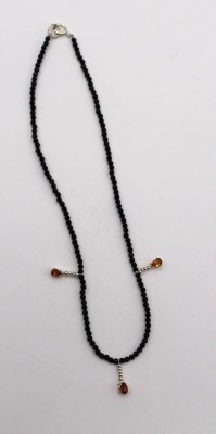 Auktion 349<br>Collier-Kette wohl Onyx mit 3  Citrin-Anhängern, ca. L-40cm. [1]