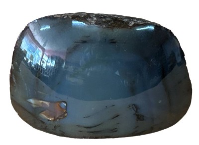 Auktion 347<br>gr. Mineral-Stück, eine Seite poliert, wohl natürlicher grauer Opal?, H-6,5 cm, 14x9,5 cm [1]