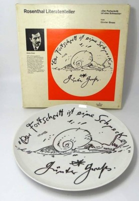 Auktion 347<br>Rosenthal Literatenteller in OVP,  Günter Grass, D-26 cm, limitiert [1]