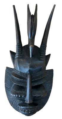 Auktion 347<br>afrikanische Holzmaske,42x19 cm [1]