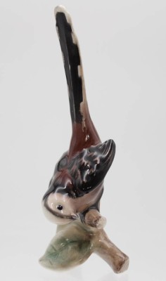 Auktion 347<br>kl. Vogelfigur, Goebel, polychr. Bemalung, H-13cm. [1]