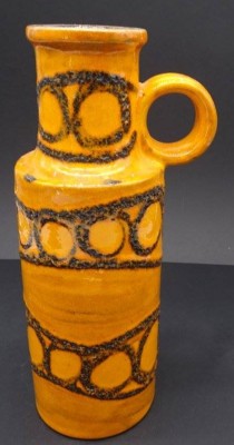 Auktion 348<br>Lava Henkelvase, H-28 cm, Mod. nr. 401-28, orange [1]