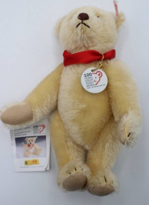 Auktion 348<br>Jubiläums-Teddy, Steiff, 100 Jahre Steiff, 2002, kompl. , Nr. 671043 [1]