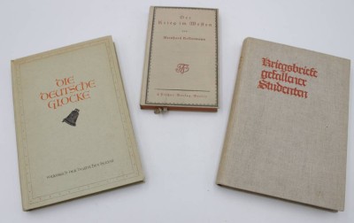 Auktion 348<br>3x div. Literatur, u.a. Die Deutsche Glocke von 1940 [1]