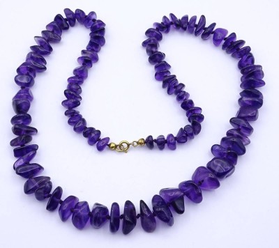 Auktion 349<br>Amethyst Halskette mit Federring Verschluss, L. 62cm, 77g. [1]