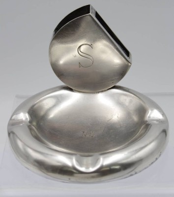 Auktion 349<br>Ascher mit Streichholzhalter, Frank Cobb & Co, Sheffield, plated, H-9cm D-13cm [1]