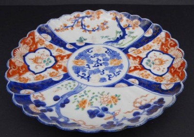 Auktion 349<br>Imari Teller, Blaumarke, D-24,5 cm [1]