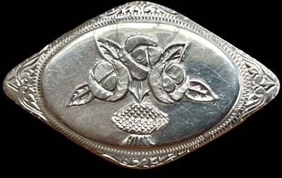 Auktion 349<br>Silberbrosche-925-, Blumendekor, 4,5x2,7 cm, 9,7 gr [1]