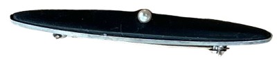 Auktion 349<br>Nadel Silber-835-, schwarzer Lagenstein mit Perlchen, L-5,5 cm, 4 gr. [1]