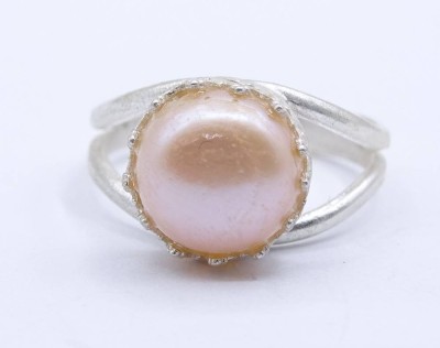 Auktion 349<br>925er-Silberring mit rosa Perle, RG 57, 3 gr., mit kleinen Kratzern [1]