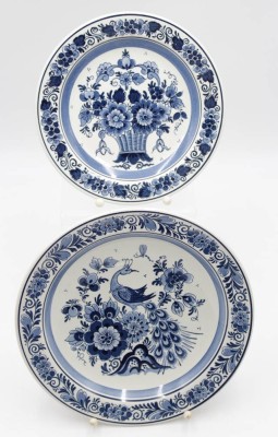 Auktion 349<br>2x Wandteller, Royal Godewaagen, Delft, florale Dekore, D-24cm und D-21cm [1]