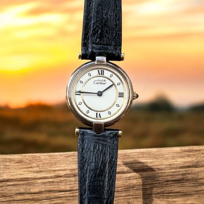 Auktion 349<br>Quartz Damenarmbanduhr 