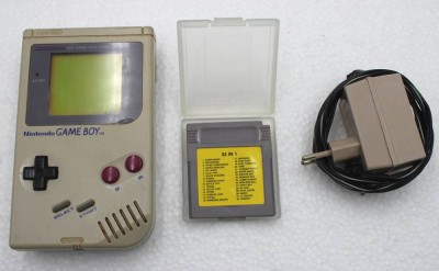 Auktion 350<br>Nintendo Gameboy, anbei 2 Spiele, funktionstüchtig, ALters-u. Gebrauchsspuren [1]