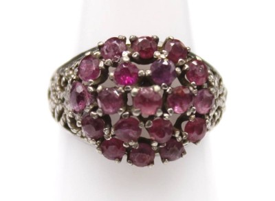 Auktion 351<br>925er Silber-Ring mit Amethystbesatz, 4,3gr., RG 53 [1]