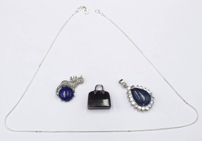 Auktion 352<br>925er Schlangenhalskette mit 3 div. Lapis-Anhängern diese in versilberten Fassungen, Kette L-56cm, Anh. ca. 4cm [1]