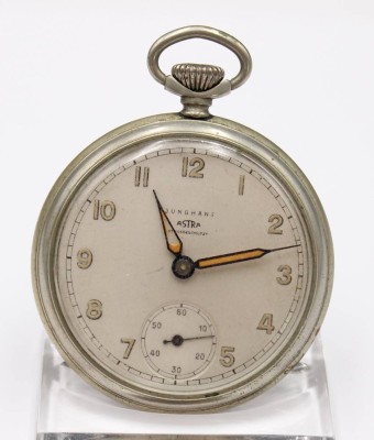 Auktion 352<br>Taschenuhr, Junghans Astra, Kronenaufzug, Werk läuft, Altersspuren, D-5cm [1]