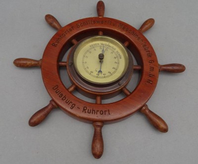 Auktion 352<br>Werbe-Barometer in kl. Steuerrad , Duisburger Werft, D-20 cm [1]