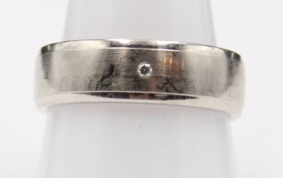 Auktion 353<br>925er Silber-Ring mit kl. Brillant, 8,9gr., RG 63 [1]