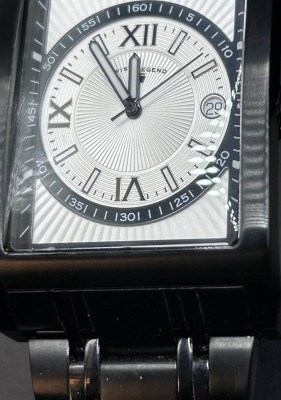 Auktion 353<br>Quartz Uhr 