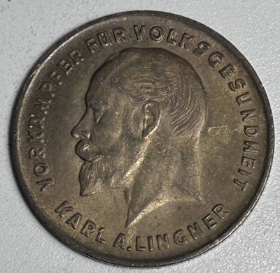 Auktion 353<br>WERTMARKE: Karl A. Lingner 10 Warenpunkte DRESDEN 1932, D-2,5 cm [1]