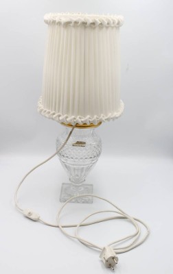 Auktion 354<br>Tischlampe, St. Louis France, Kristall mit vergoldeten Monturen, Stoffschirm, H-56cm [1]