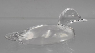 Auktion 355<br>Figur, Ente, Villeroy & Boch, farbloses Glas, H-5,5cm L-14,5cm [1]