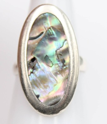 Auktion 355<br>925er Silber-Ring mit Paua-Muschel, ca. 5gr., RG 54 [1]