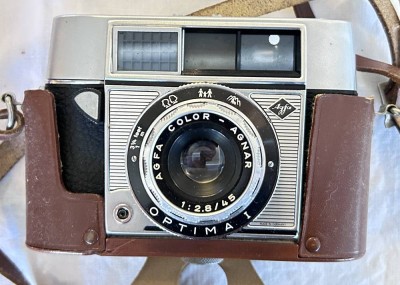 Auktion 355<br>Agfa Fotoapparat in orig. Ledertasche, [1]