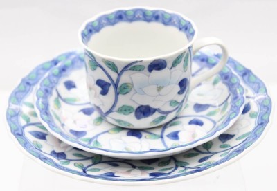 Auktion 355<br>Gedeck, Maebata, Japan, florales Dekor, Tasse H-6,5cm [1]