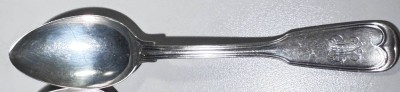 Auktion 355<br>kl. Silberlöffel-800- mit Ziermonogramm, L-18 cm, 44,1 gr [1]