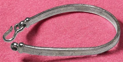 Auktion 355<br>Silber Armband, mit Hakenschliesse, L-20 cm, 23,5 gr. [1]