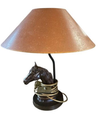 Auktion 356<br>kl. Tischlampe mit Pferdekopf, Bronze/Zinkguss?, H-komplett 36 cm [1]