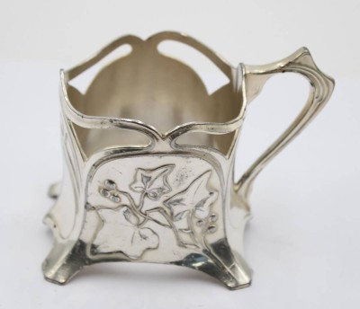 Auktion 356<br>Teeglashalter, WMF Straussenmarke, Jugendstil, H-7,6cm [1]