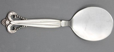 Auktion 356<br>Pastetenheber, Silbergriff, Dänemark 1947, L-21cm [1]