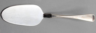 Auktion 356<br>Tortenheber, 830er Silbergriff, Dänemark, L-20,5cm [1]